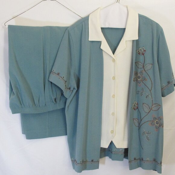 Alfred Dunner Pants - Alfred Dunner green 2-piece pantsuit, 18/18P